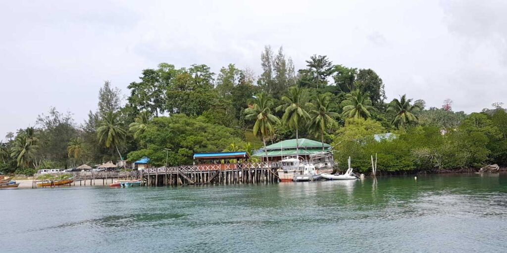 Mahatma Gandhi Marine National Park image