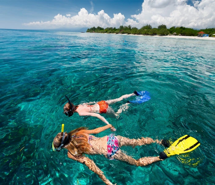 Shoreline Snorkeling at laxmanpur beach
